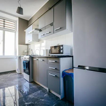 Wolczanska 222 3 Bedroom Parking Chillinlodz Апартаменты Лодзь